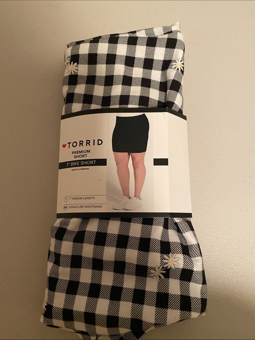 torrid Black & White Gingham Daisy 7" Bike Shorts